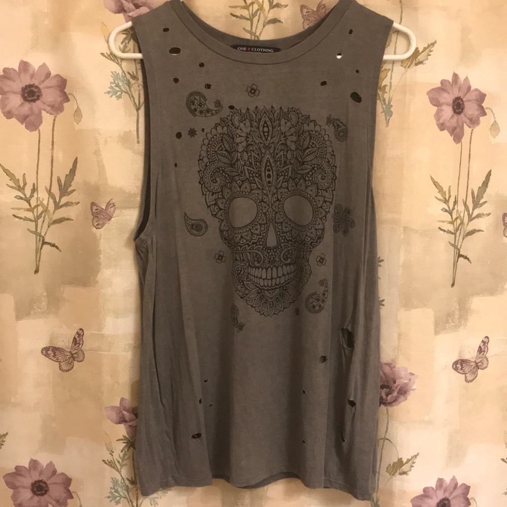 skull tank top